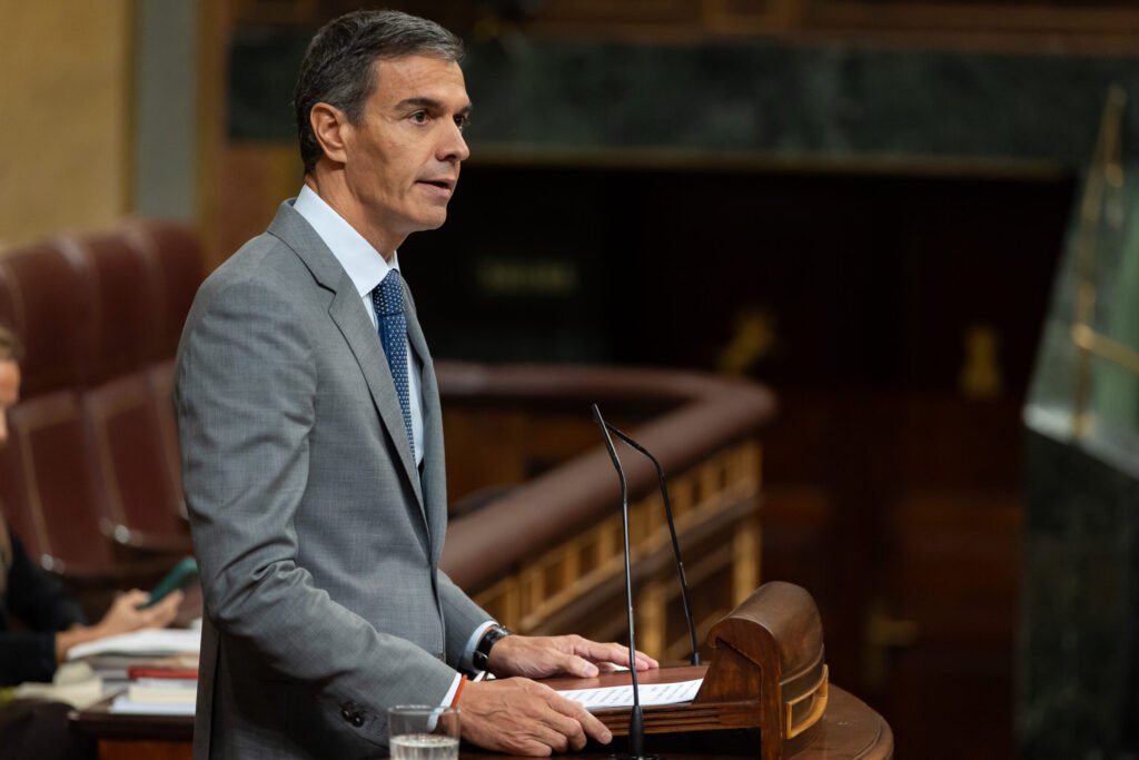 Congreso español rechaza decretos de Sánchez sobre alquiler