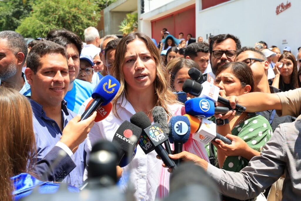 Vente Venezuela: Machado está dispuesta a reunirse con Delcy Rodríguez
