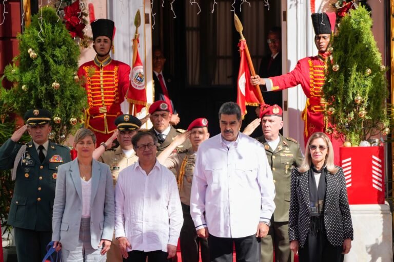 Investigan viaje de ex primera dama de Colombia a Caracas en 2023