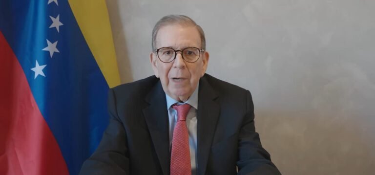 González Urrutia rechaza insultos de género contra dirigentes opositoras